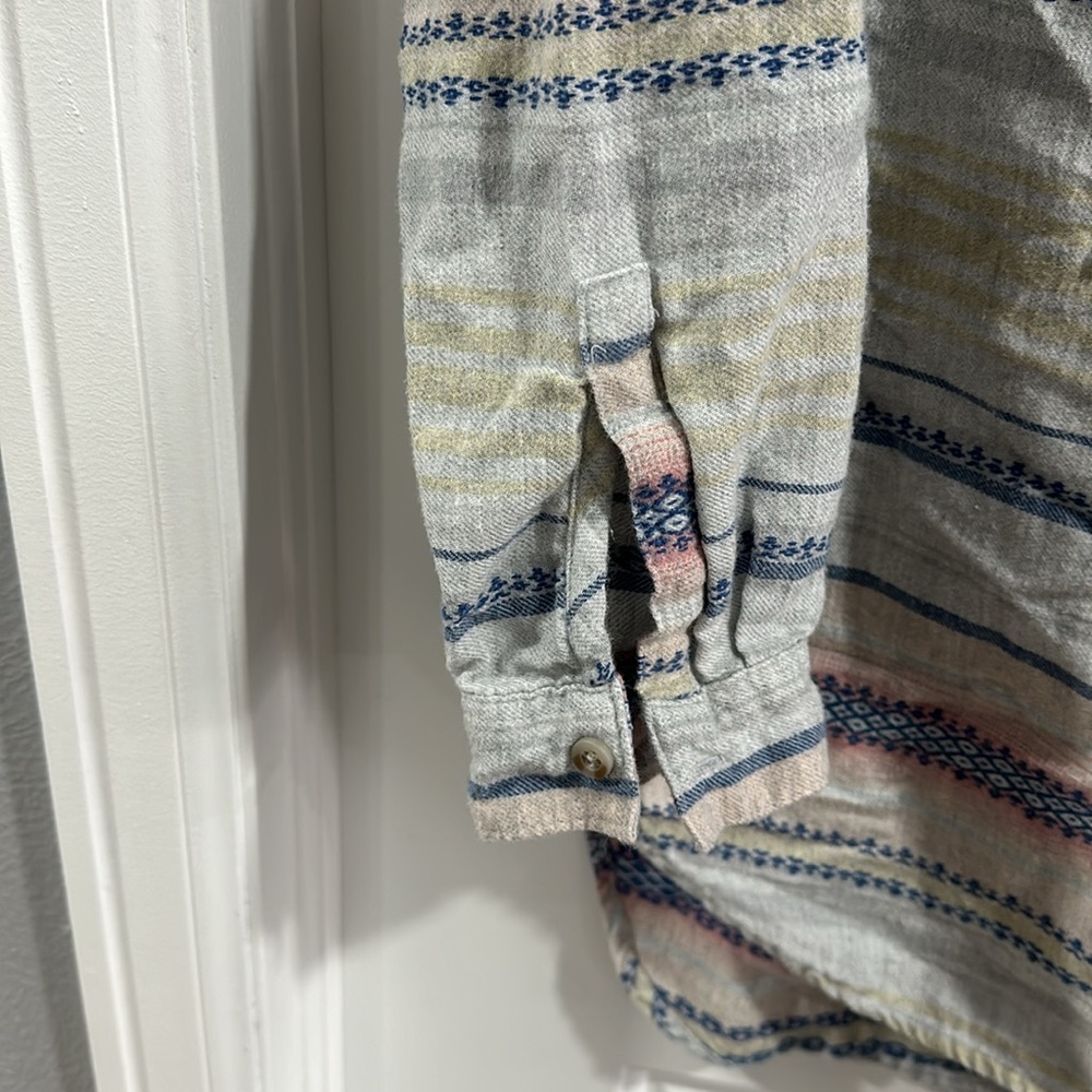 BDG Button Down Colorful Shirt - Picture 4 of 9